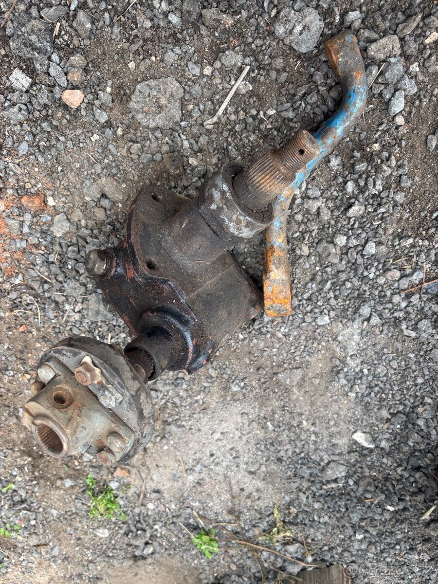 Prodám převodky řízení Aro M461