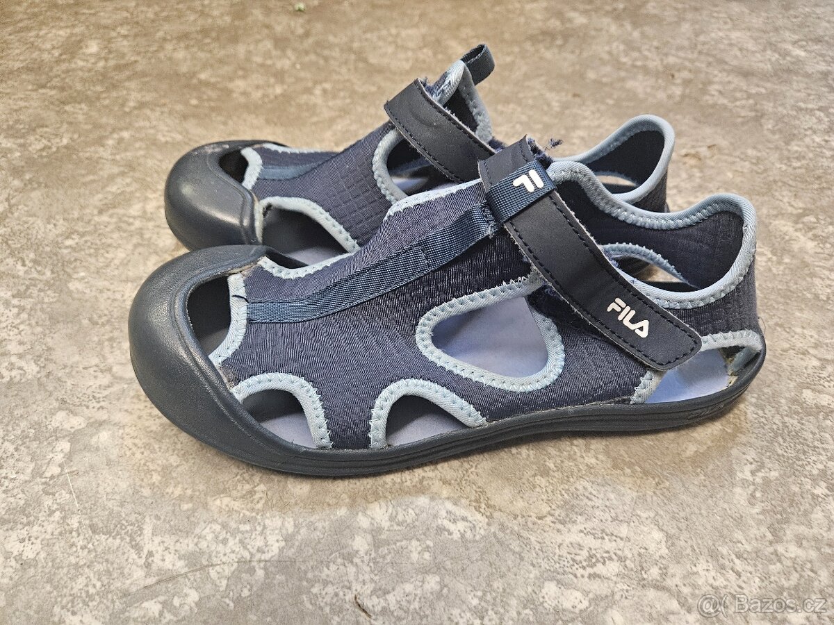 Dětské sandály / přezůvky Fila