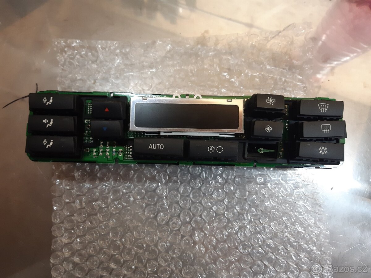 BMW X3 E83 Klima panel.