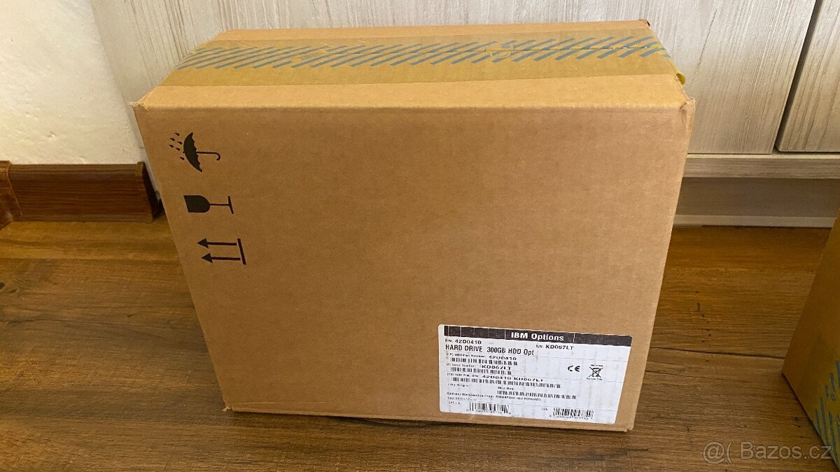 IBM 300GB, 15000rpm, 42D0410