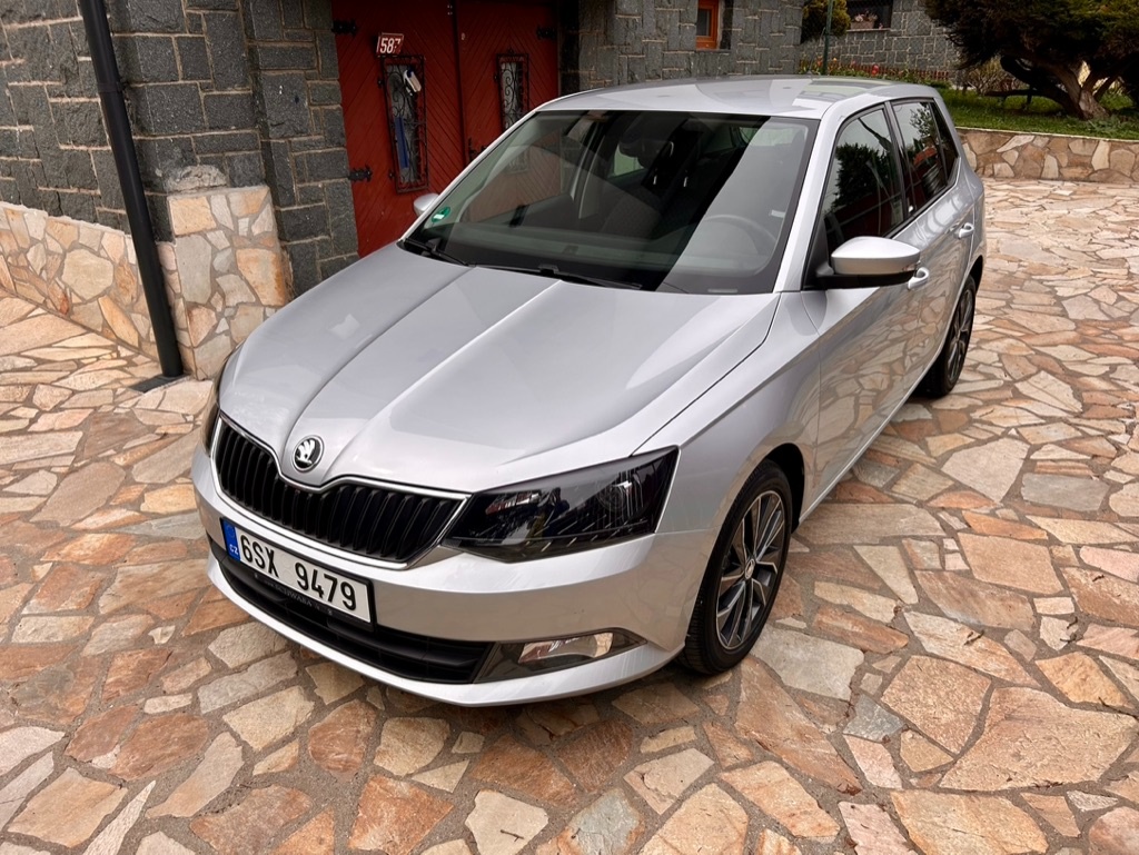 Škoda Fabia, 1.2 TSI 66KW Bi-Xenon STYLE 2 x Kola