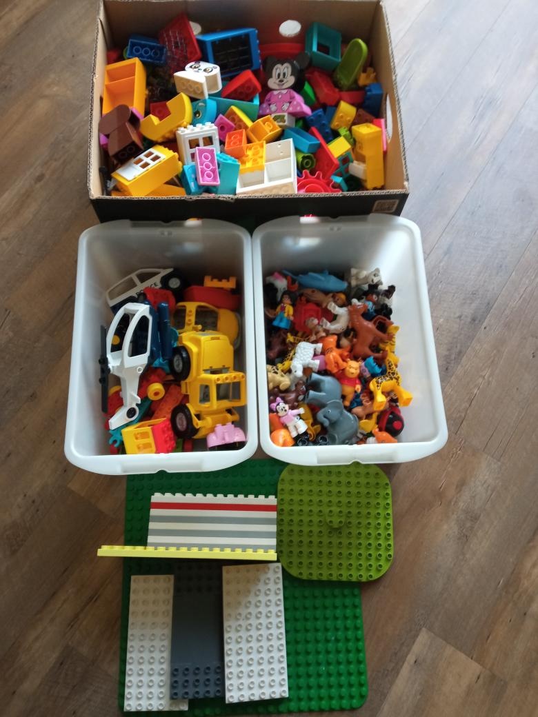 LEGO