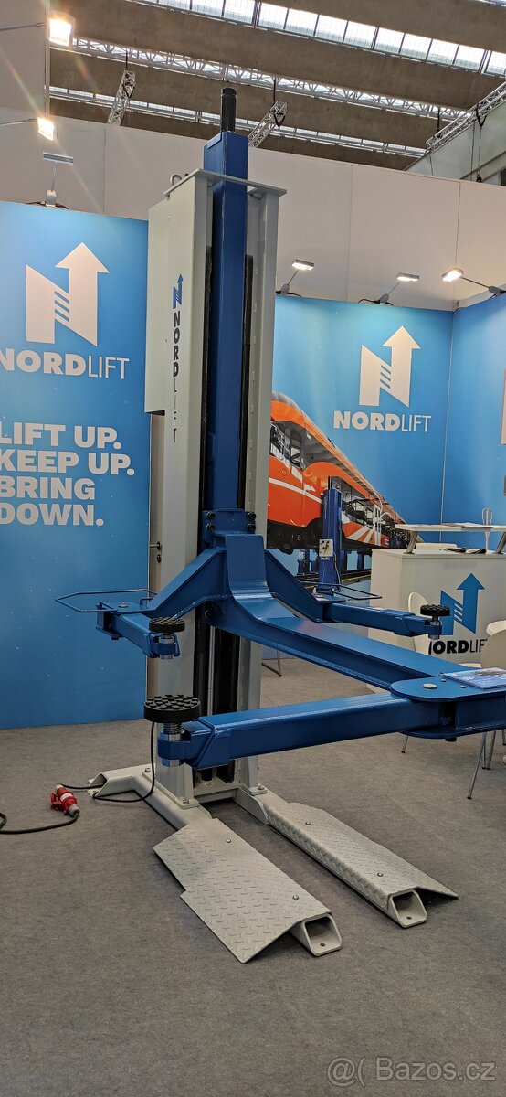 Jednosloupový MOBILNÍ zvedák 2.500/3.500 kg ZÁRUKA
