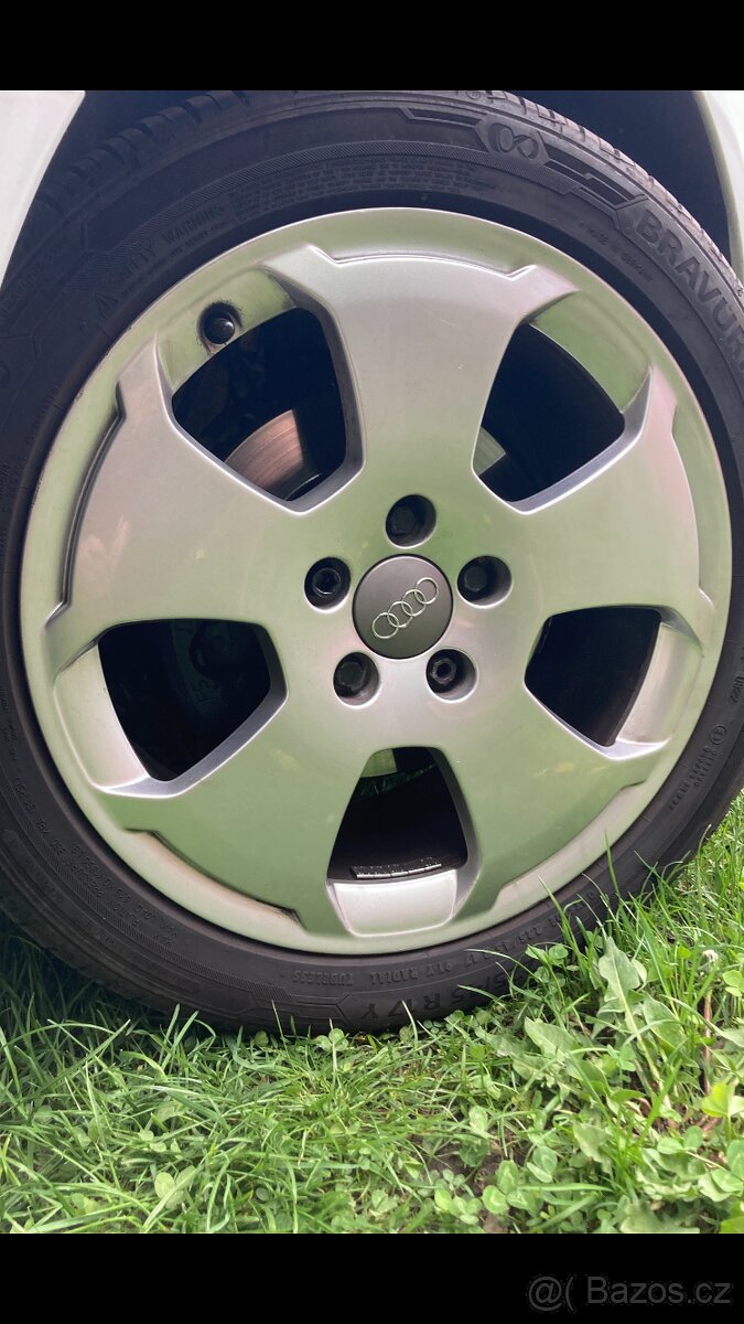 alu kola 5x112 r17 AUDI 4x nové letní pneu
