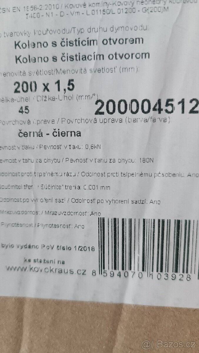 Koleno ke krbové vložce s čistícím otvorem