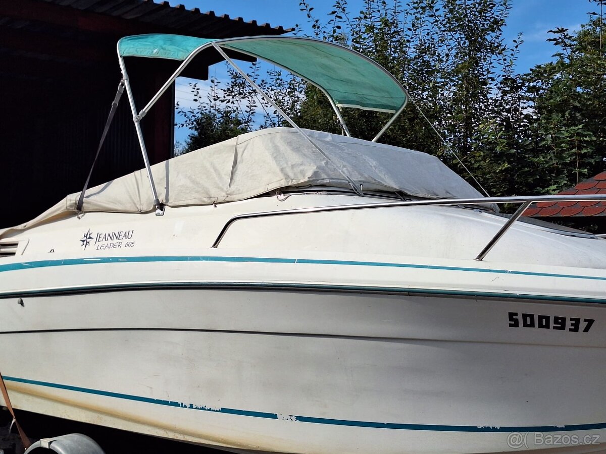 Motorový člun Jeanneau Leader 605