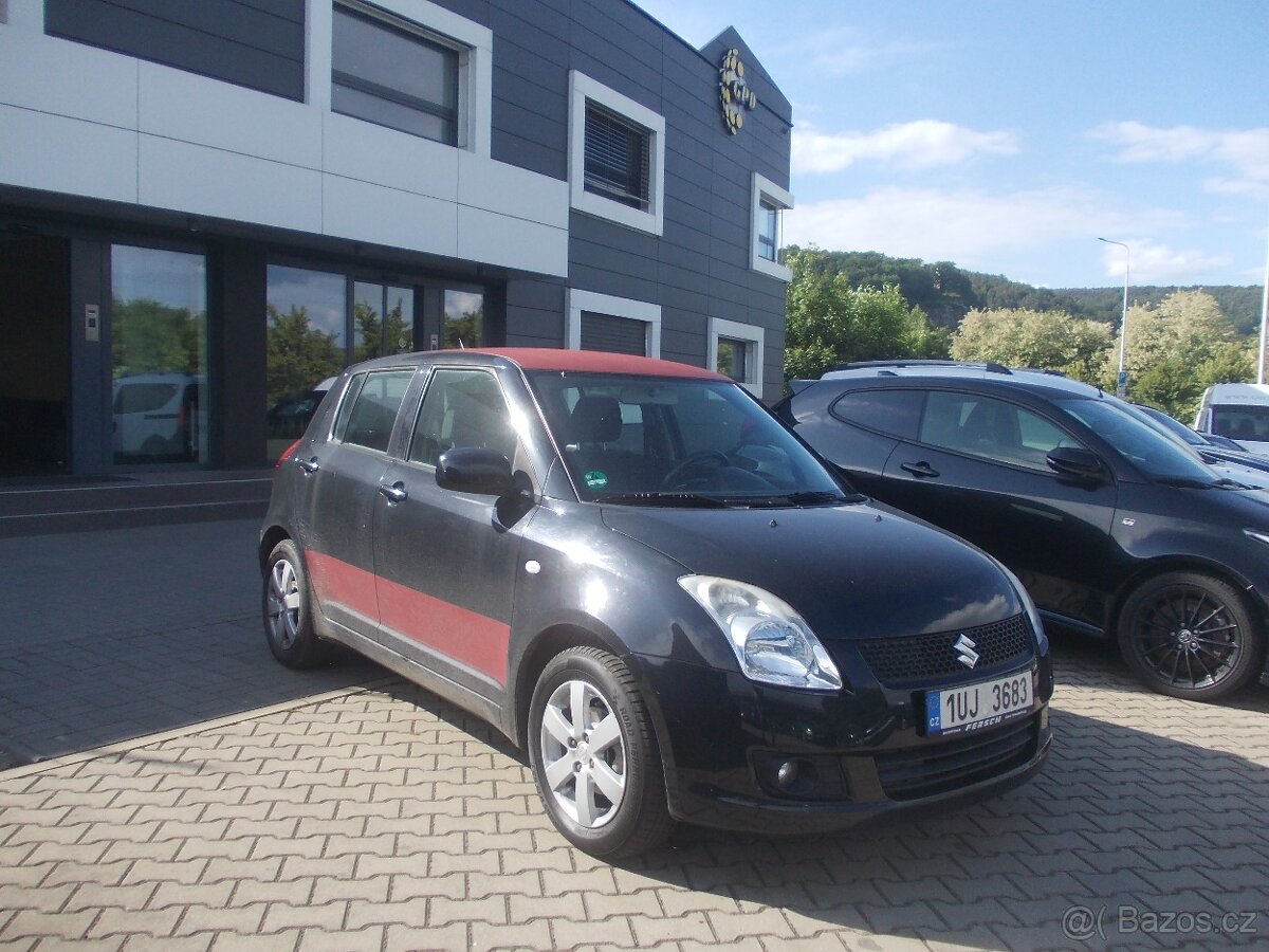 Suzuki Swift, 1.3i 4x4 KLIMA,VYHŘ. SEDAČKY