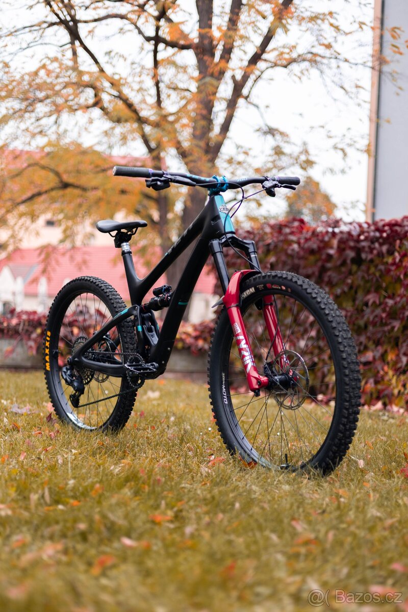 Yeti SB5