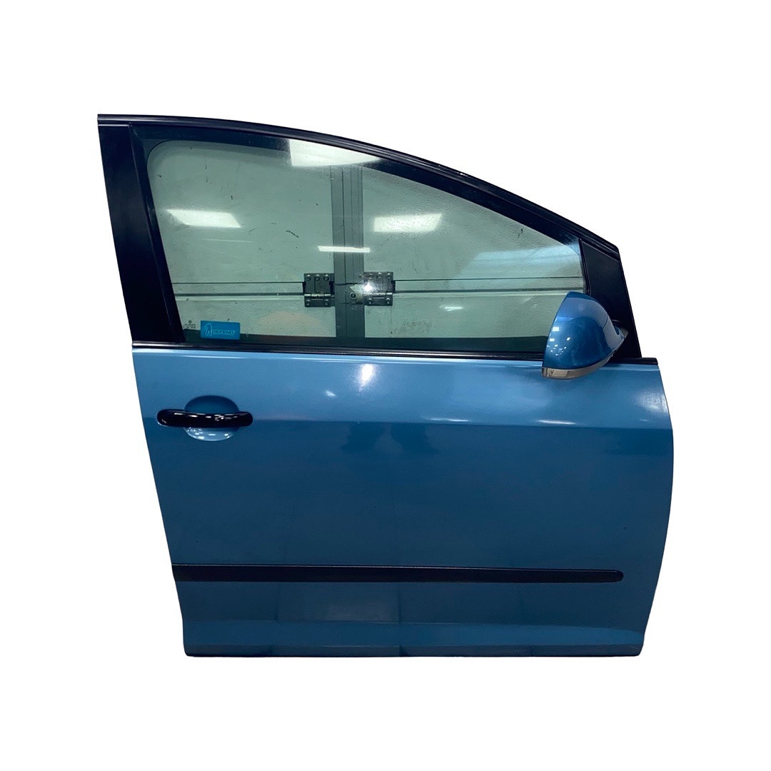 Pravé přední dveře modrá metalíza LA5S VW Golf 5 plus 2006