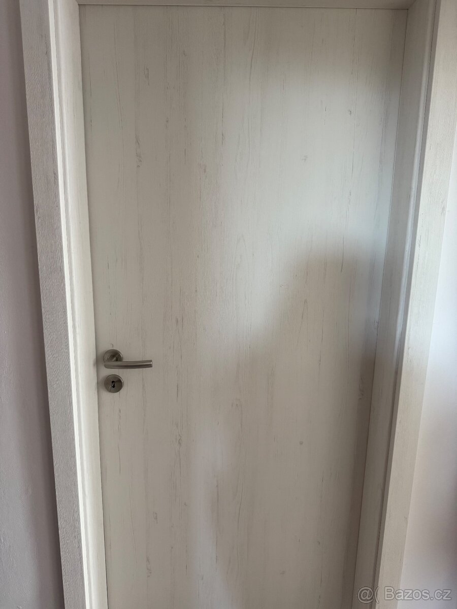 dveře 80L +obložka 80P