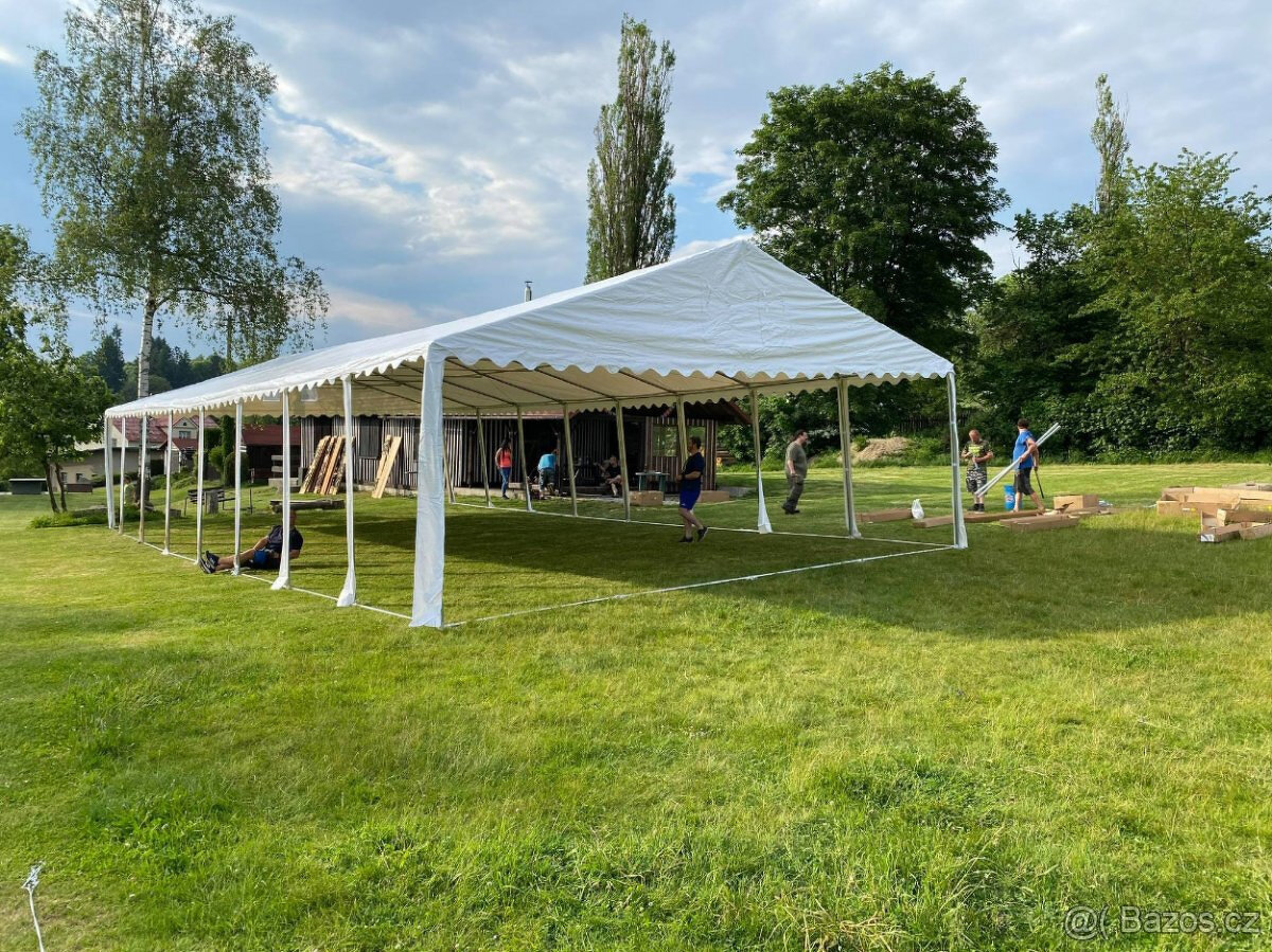 Pronájem párty stanu 8x16 m