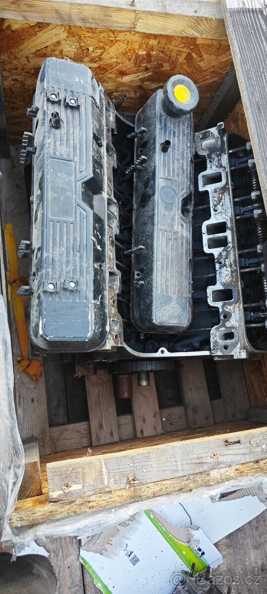3.9 Rover V8