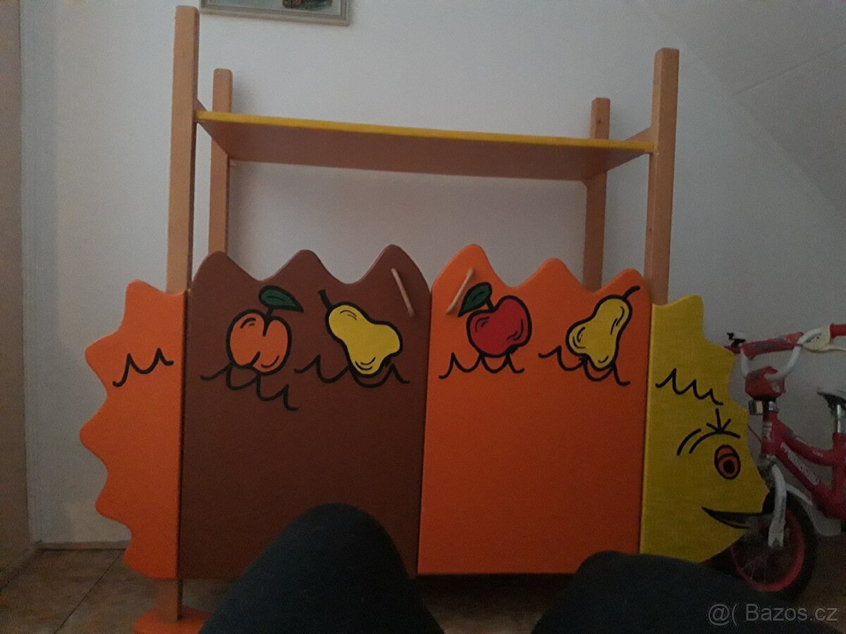 Skříňka do dětského pokoje
