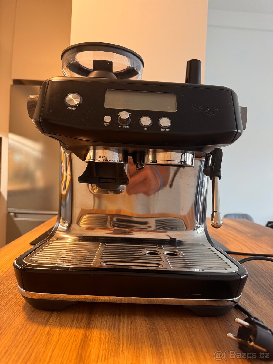 Sage Barista Pro SES878 BTR – domácí profi kávovar