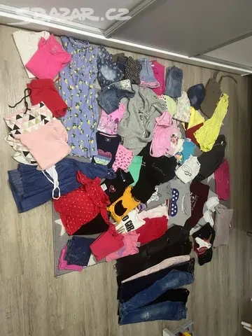 Dětský set oblečení 6- 8 let
