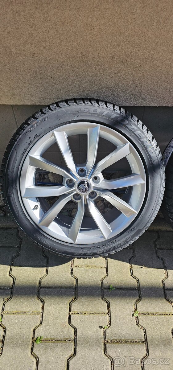 Kola Škoda Superb III