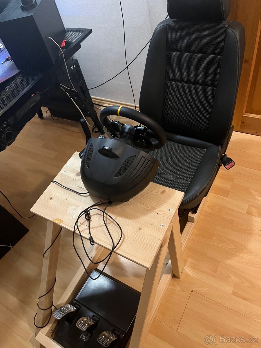 Thrustmaster TX + homemade Playseat