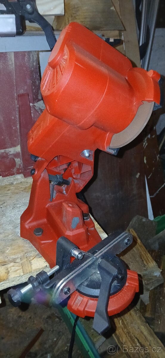 Bruska řetězu Einhell GC-CS 85 E Clasic