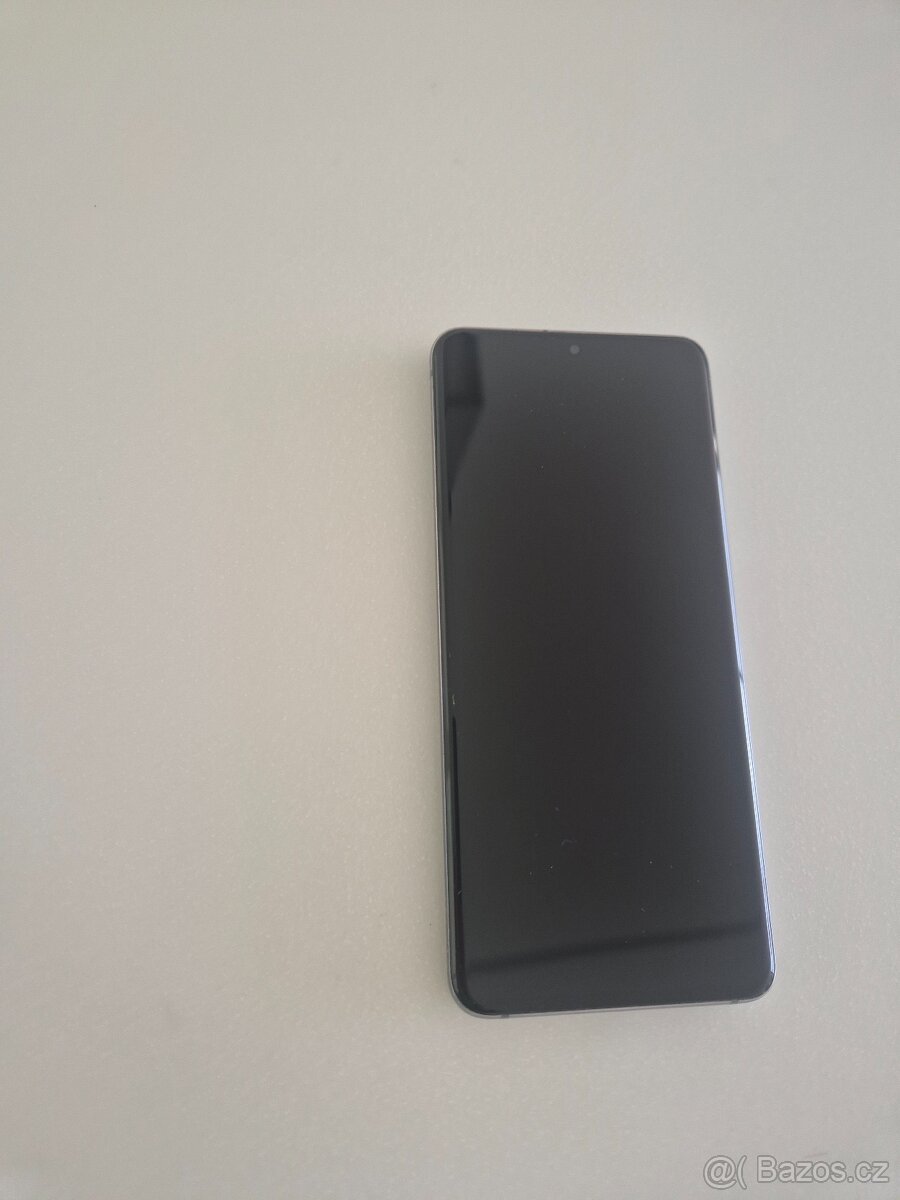 Samsung Galaxy S20 128GB + hodinky Watch 4 Classic