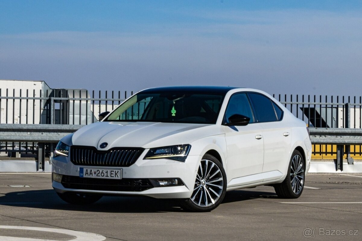 Škoda Superb L&K DSG / TOP STAV / LED Matrix / Aj na splátky