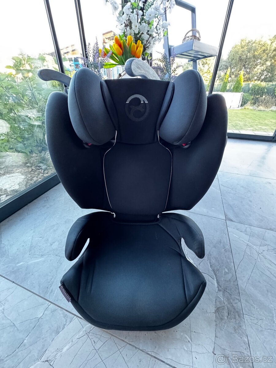Cybex solution M