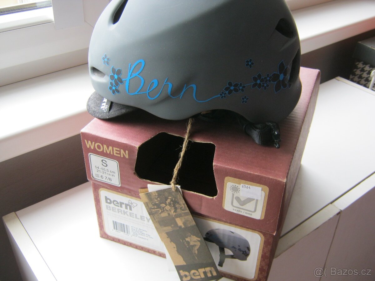 Nová dámská helma BERN Berkeley vel. S (54-55,5cm)