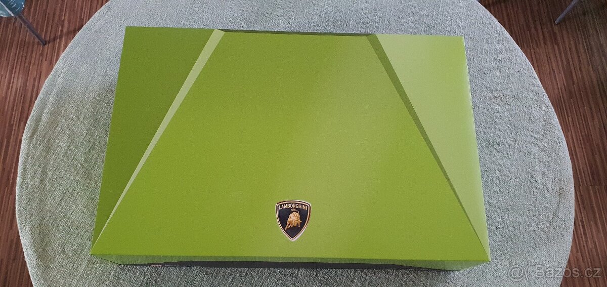 LEGO® Technic 42115 Lamborghini Sian FKP 37