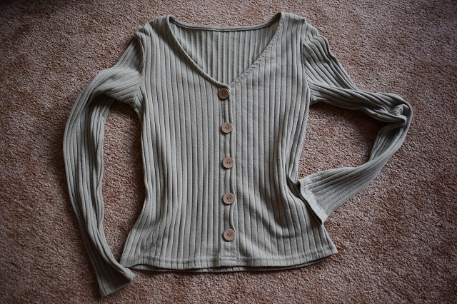 Teplejší halenka, svetřík S/36 Takko