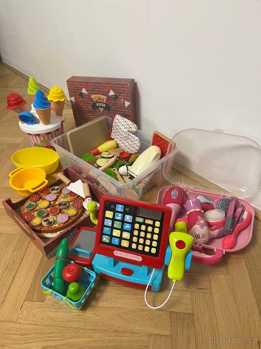 Kuchyňka + obchod + kadeřnický salón