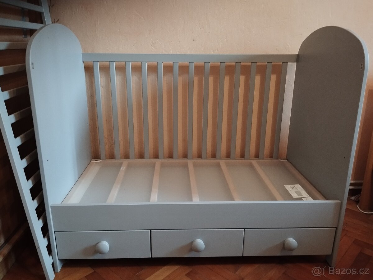 Dětská postýlka