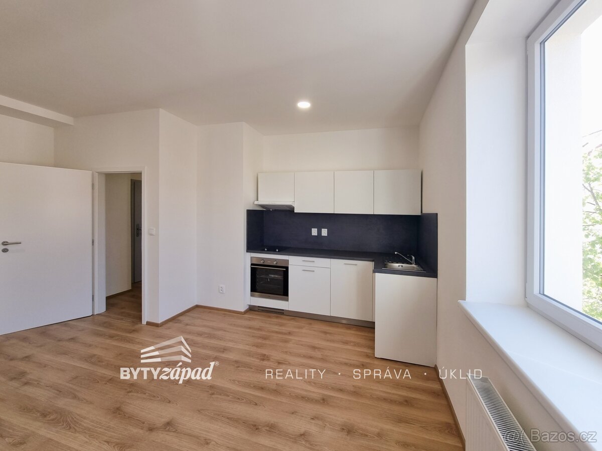 Pronájem nově zrekonstruovaného bytu 1+kk, 31,4 m2, Plzeň-Ji
