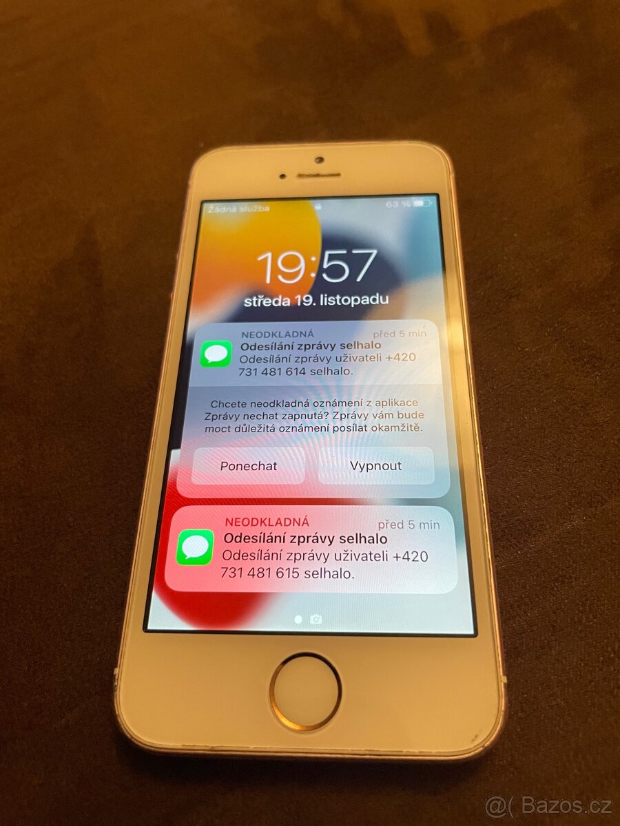 Apple iPhone SE 64GB gold