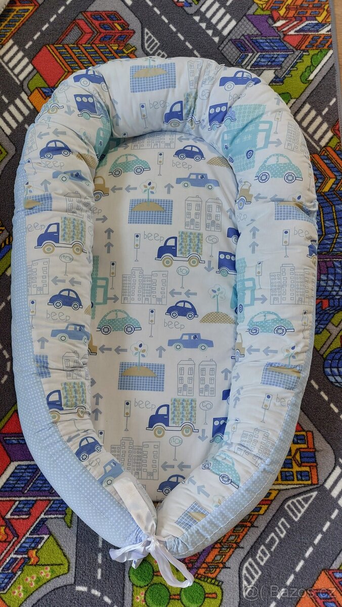 Hnízdo pro miminko Scamp Blue Car Dots