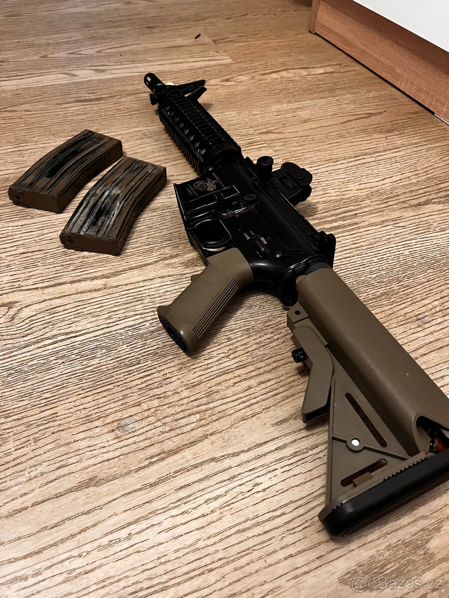 Airsoft M4 specna arms