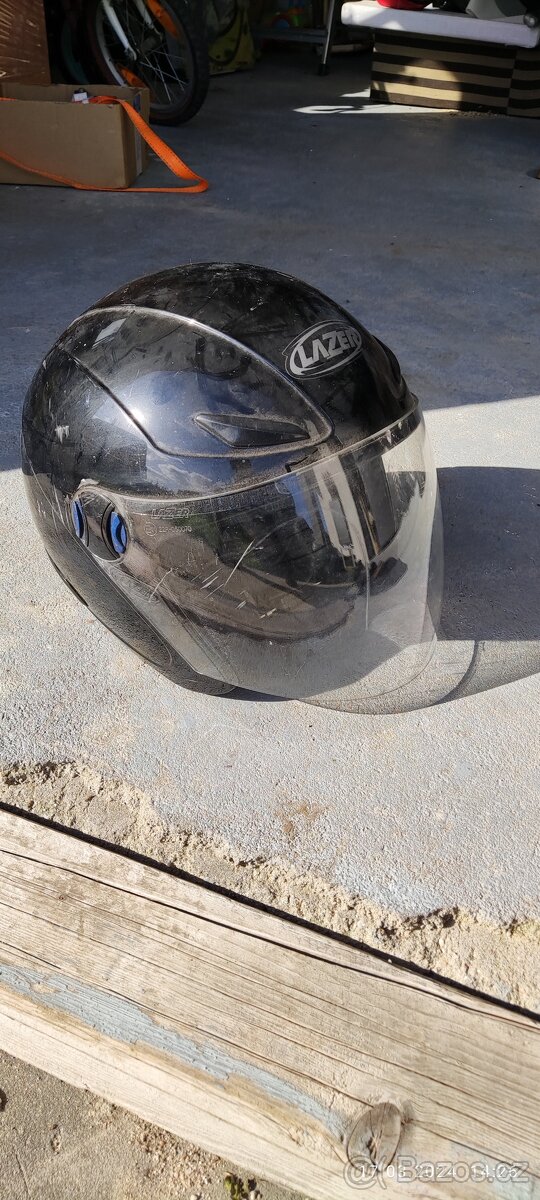 Laser helma Temgo, velikost S-55-56