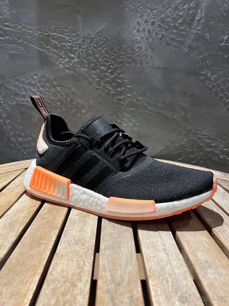 Adidas NMD_R1 W