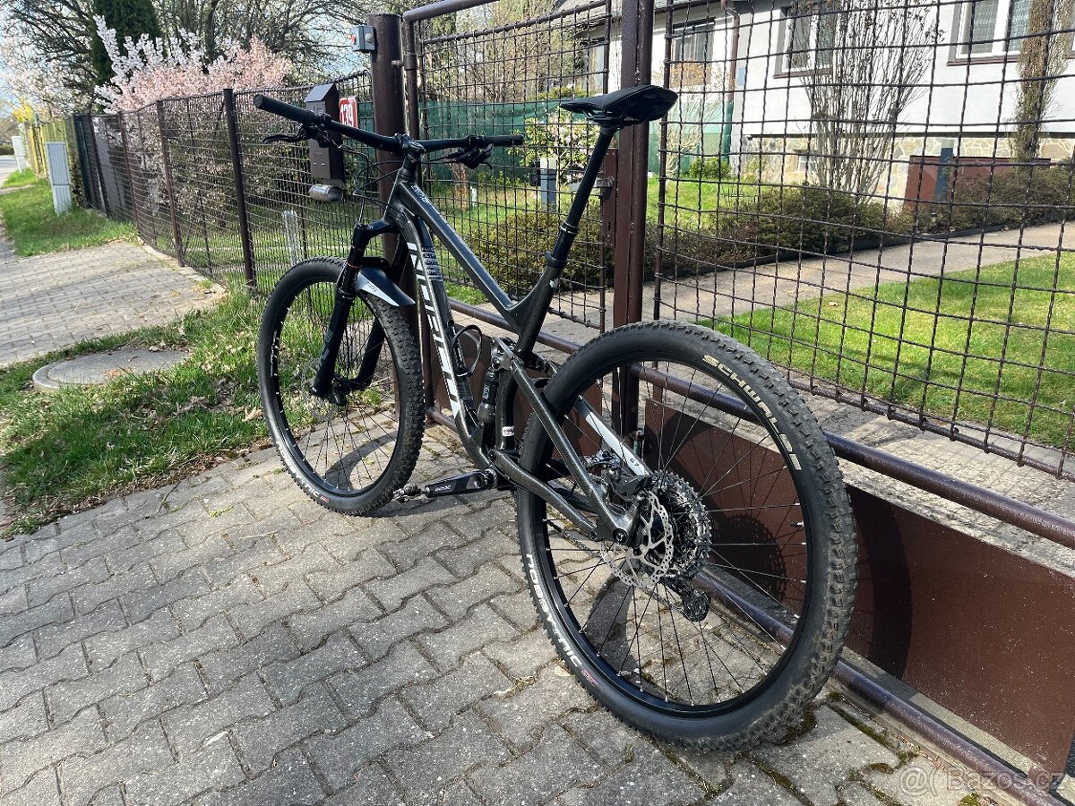Horské Trail / All-Mountain MTB kolo - NORCO Fluid FS 1 29"