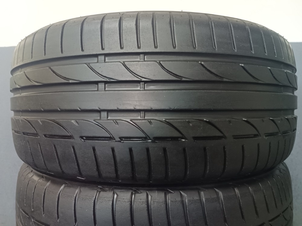 235/40 R19 BRIDGESTONE (3317)
