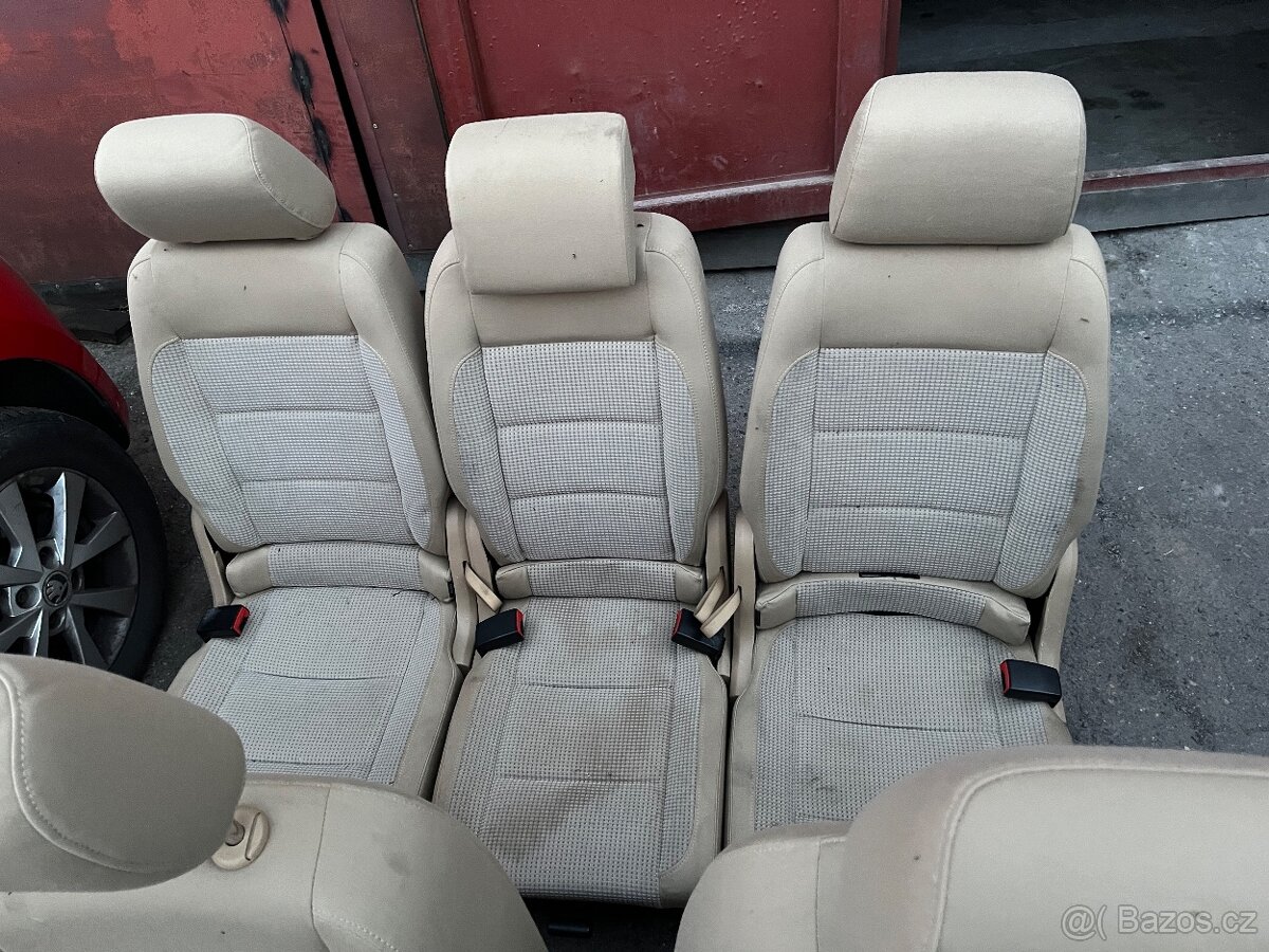 Sedačky VW Touran