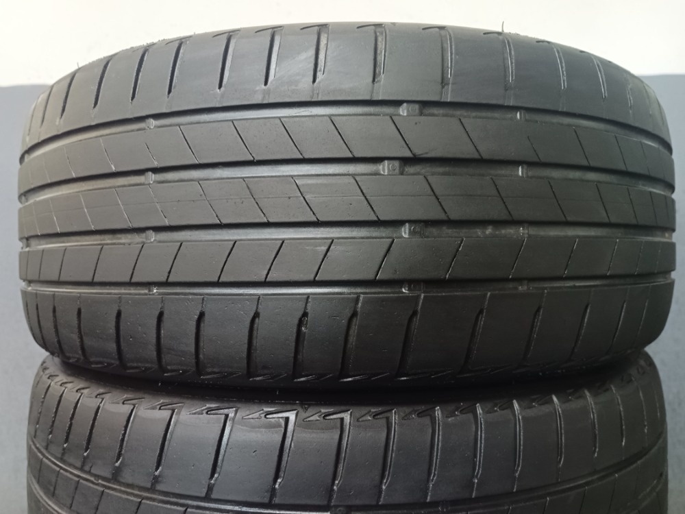215/50 R17 BRIDGESTONE (2419)
