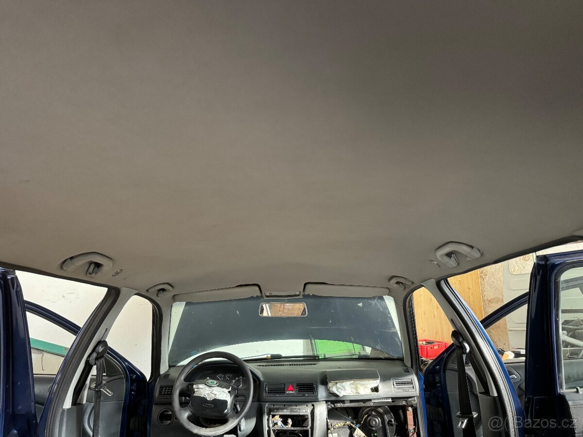 Octavia 1 combi- stropnice