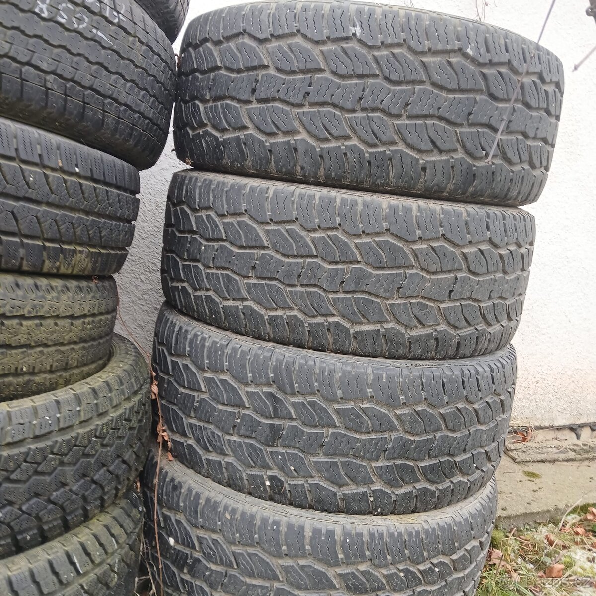 285/50 R20 zimní