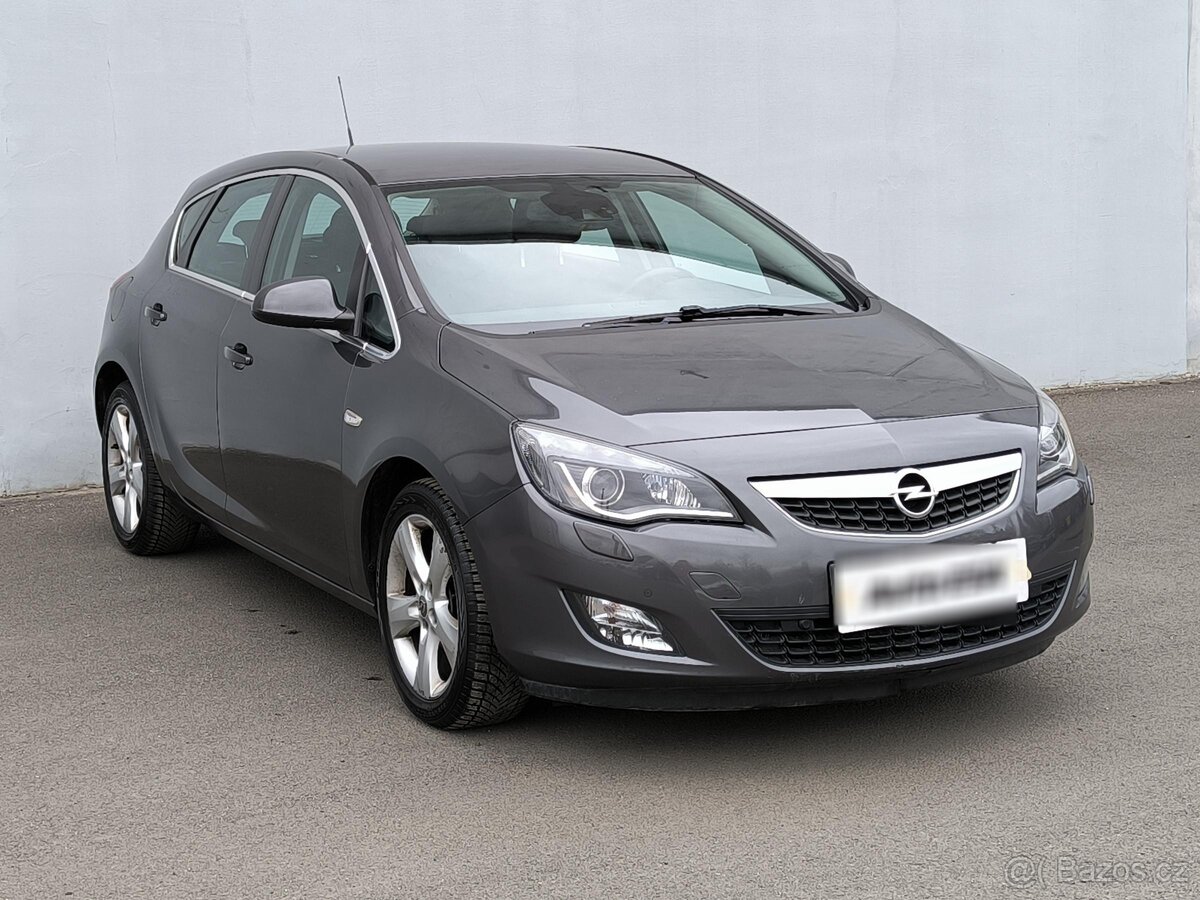 Opel Astra 1.6i , 85 kW benzín, 2010