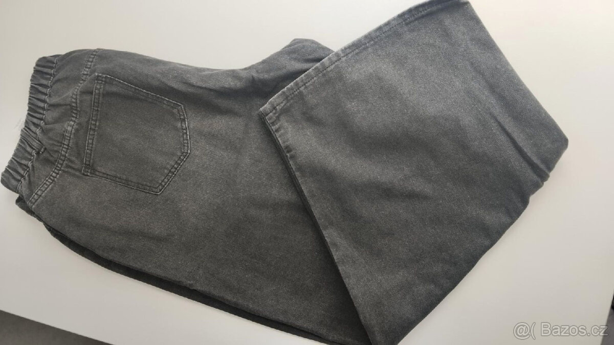 ŠIROKÉ DÁMSKÉ DŽÍNY VEL. 52/4XL