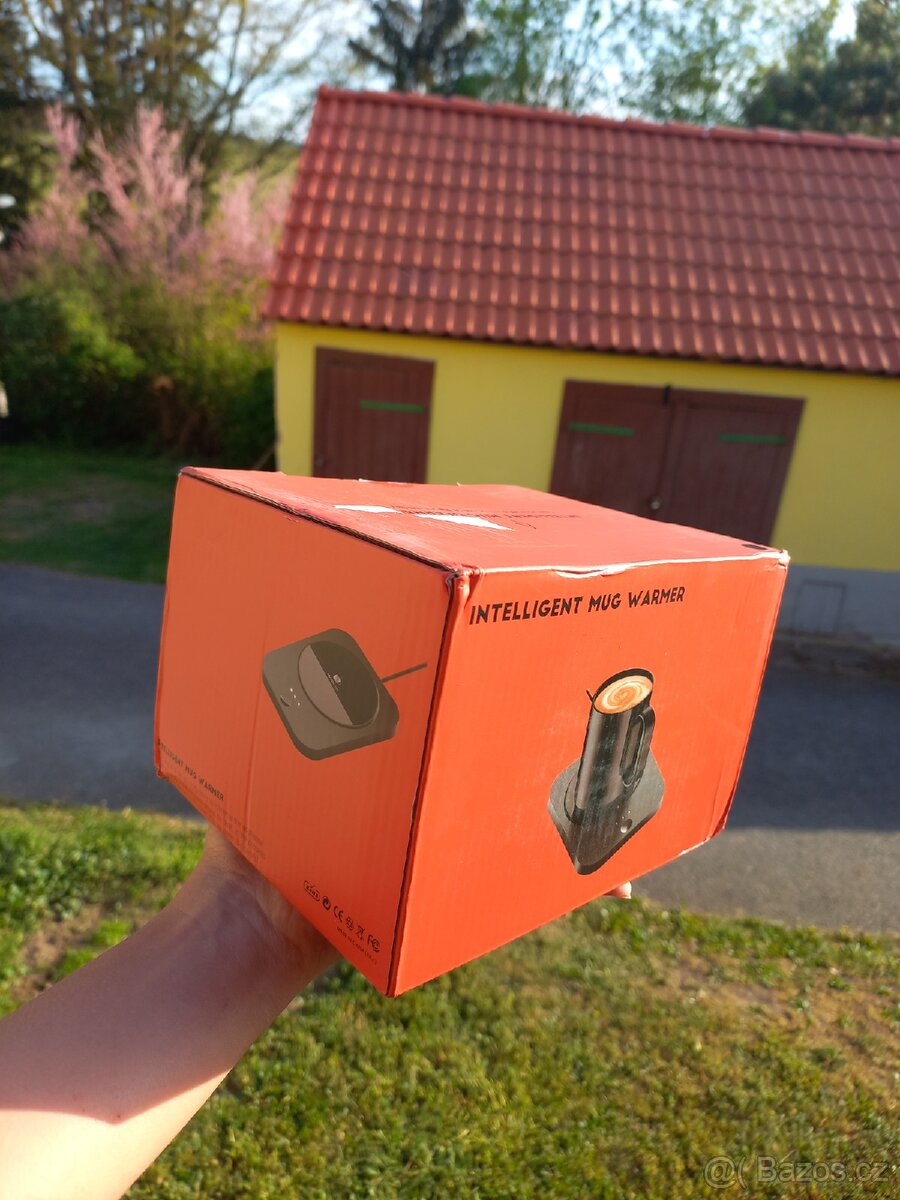 Varna konvice ohřívač hrnku