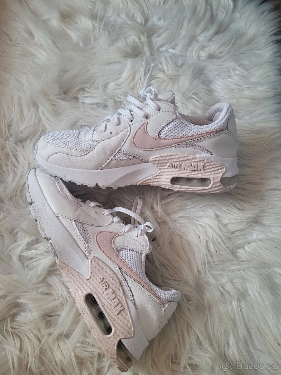 Nike air max dámské bílé letní tenisky 39