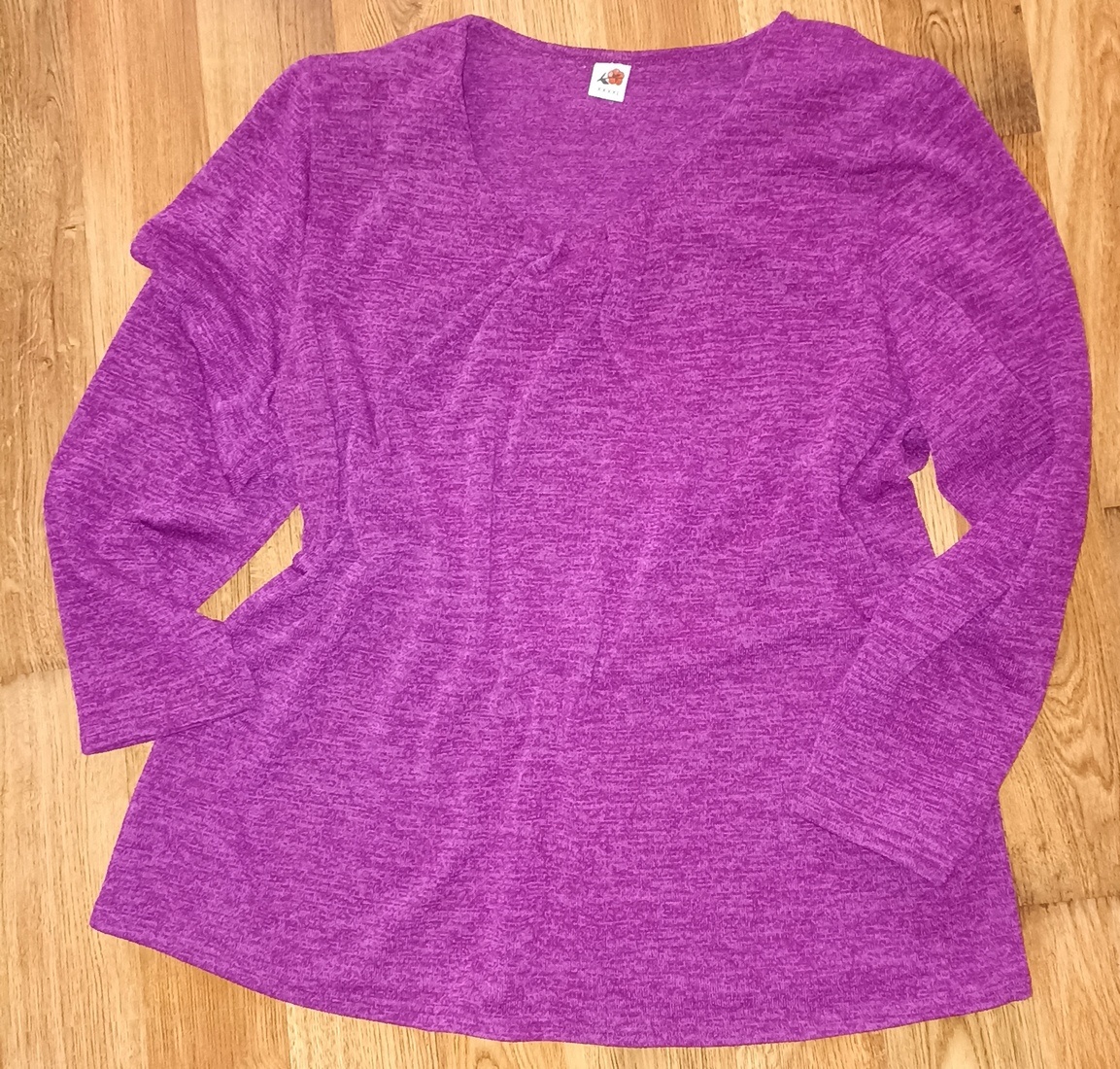 PĚKNÁ FIALOVÁ HALENKA S DLOUHÝM RUKÁVEM - VEL.4XL=