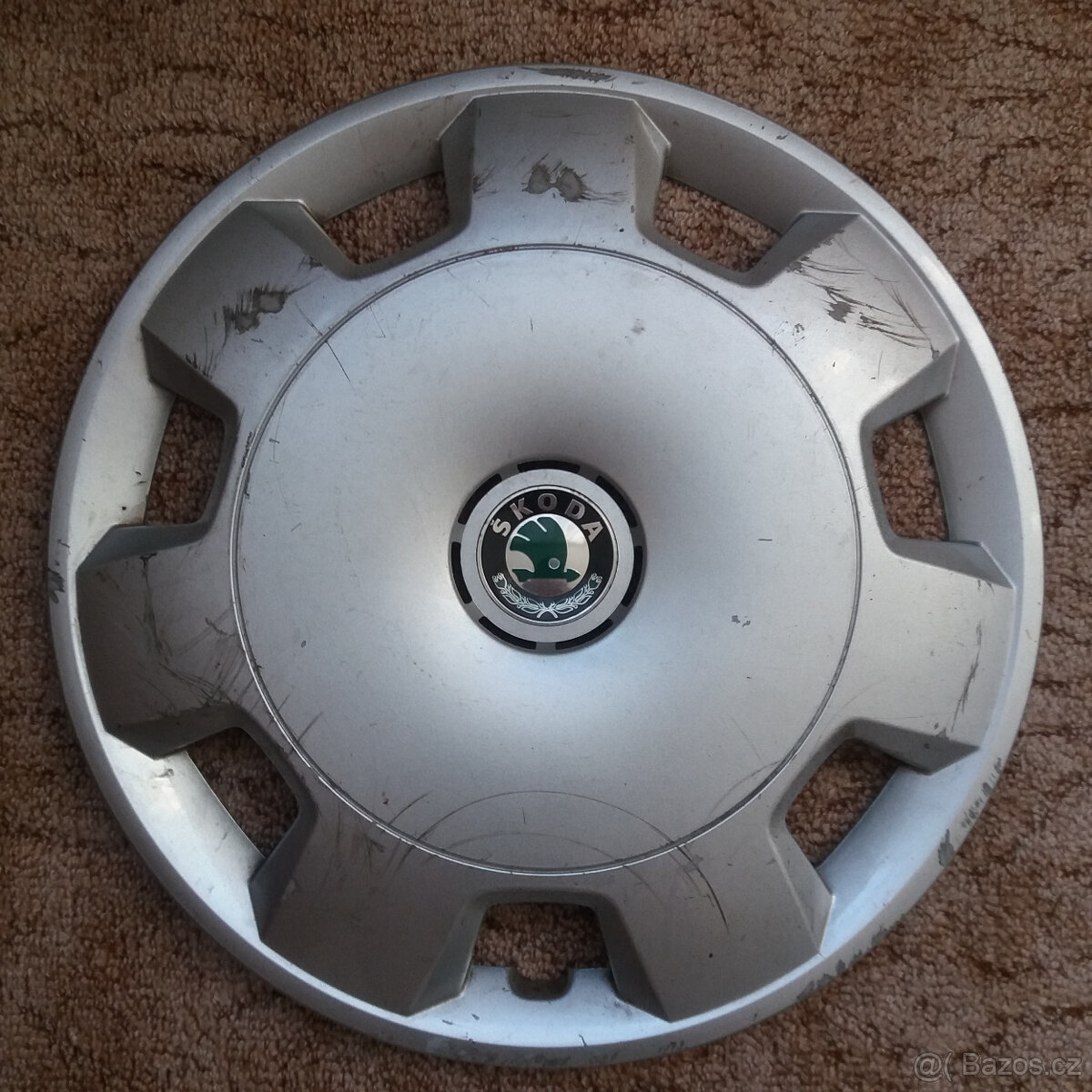 6Y0601147C poklice kryty kol 14" Škoda Fabia 6Jx14