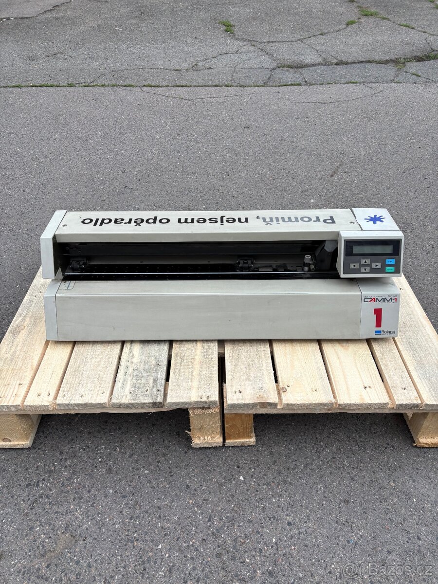 Prodám řezací plotr