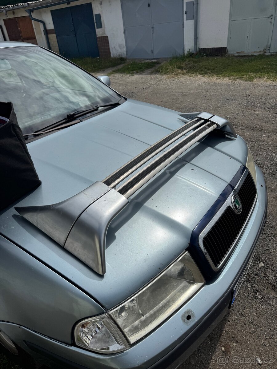 Peugeot 807, Fiat Ulysse, Citroen C8